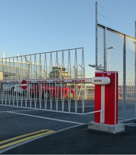 car park barriers 1